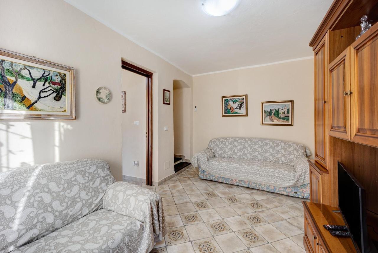 Agriturismo U'Spigu Nonna Annetta Nasino ภายนอก รูปภาพ
